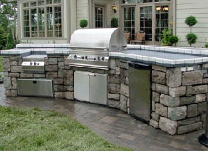outdoor kitchen and patio